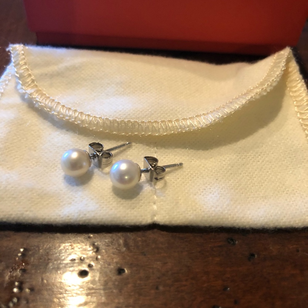 James Avery Pearl Stud Earrings
